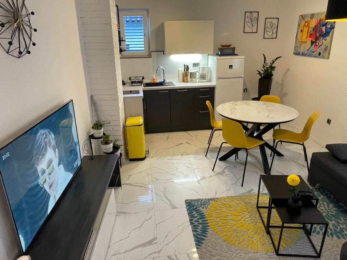 Apartment Grgo Biograd Na Moru Eksteriør bilde